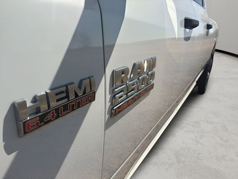 Used 2018 RAM 2500 Tradesman w/ Popular Equipment Group image 9