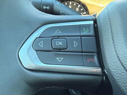 New 2026 Jeep Compass Latitude AWD/4WD image 7