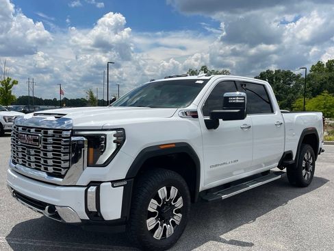 Used 2024 GMC Sierra 2500 Denali w/ Denali Reserve Package AWD/4WD image 62