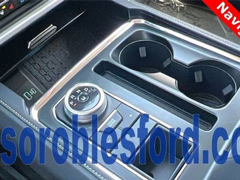 Certified 2024 Ford Expedition XLT image 29