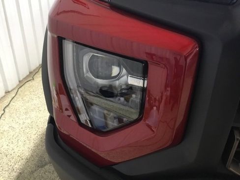 New 2024 GMC Canyon AT4X w/ AT4X AEV Edition image 35