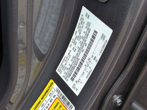 Used 2023 Ford Bronco Badlands image 32