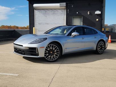 New 2026 Porsche Panamera 4