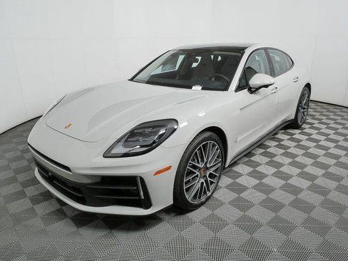 New 2026 Porsche Panamera image 1