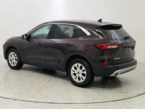 Used 2023 Ford Escape Active AWD/4WD image 5