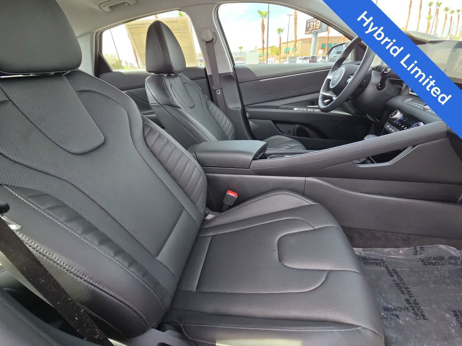 Certified 2026 Hyundai Elantra Limited FWD image 18