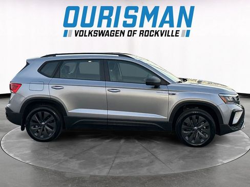 Used 2024 Volkswagen Taos S image 7