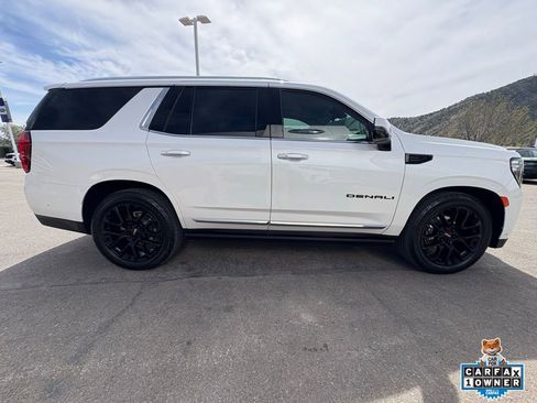 Used 2023 GMC Yukon Denali w/ Denali Reserve Package image 10