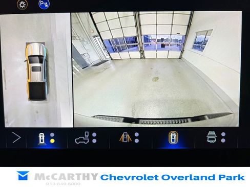 Used 2024 Chevrolet Colorado ZR2 w/ Technology Package AWD/4WD image 22