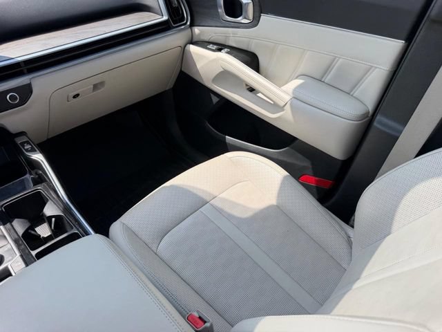 Certified 2024 Kia Sorento SX AWD/4WD image 18