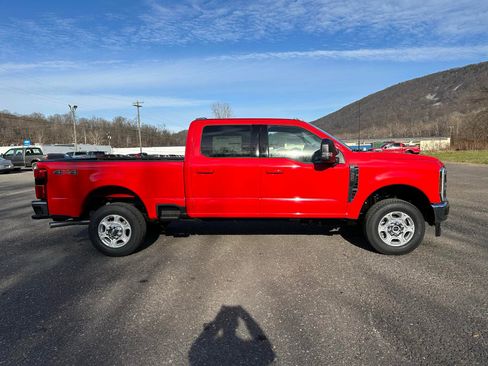 New 2026 Ford F350 XLT w/ XLT Premium Package image 8