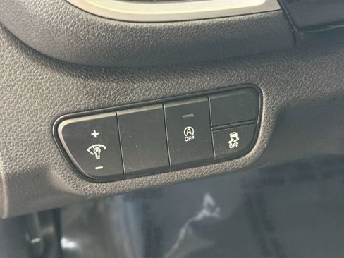 Used 2024 Kia Seltos S AWD/4WD image 13