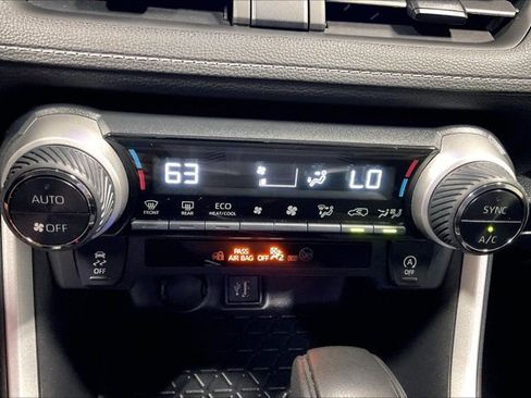 Certified 2024 Toyota RAV4 XLE AWD/4WD image 36