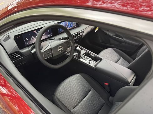 New 2026 Nissan Sentra SV w/ SV Convenience Package FWD image 26