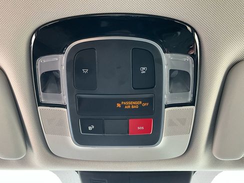 Used 2025 Hyundai Tucson SEL image 17