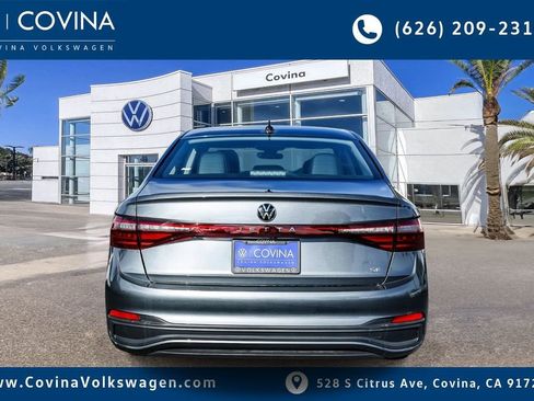New 2026 Volkswagen Jetta SE image 6