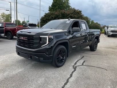 Used 2025 GMC Sierra 1500 Elevation w/ Preferred Package