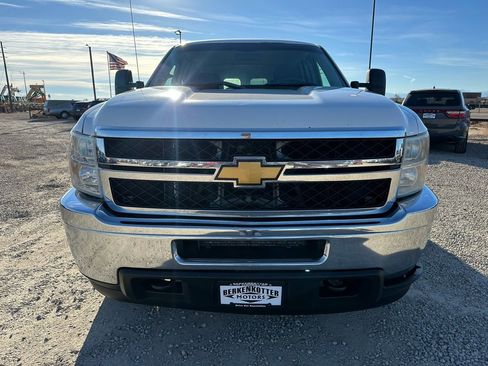 Used 2012 Chevrolet Silverado 2500 W/T w/ Snow Plow Prep Package image 3