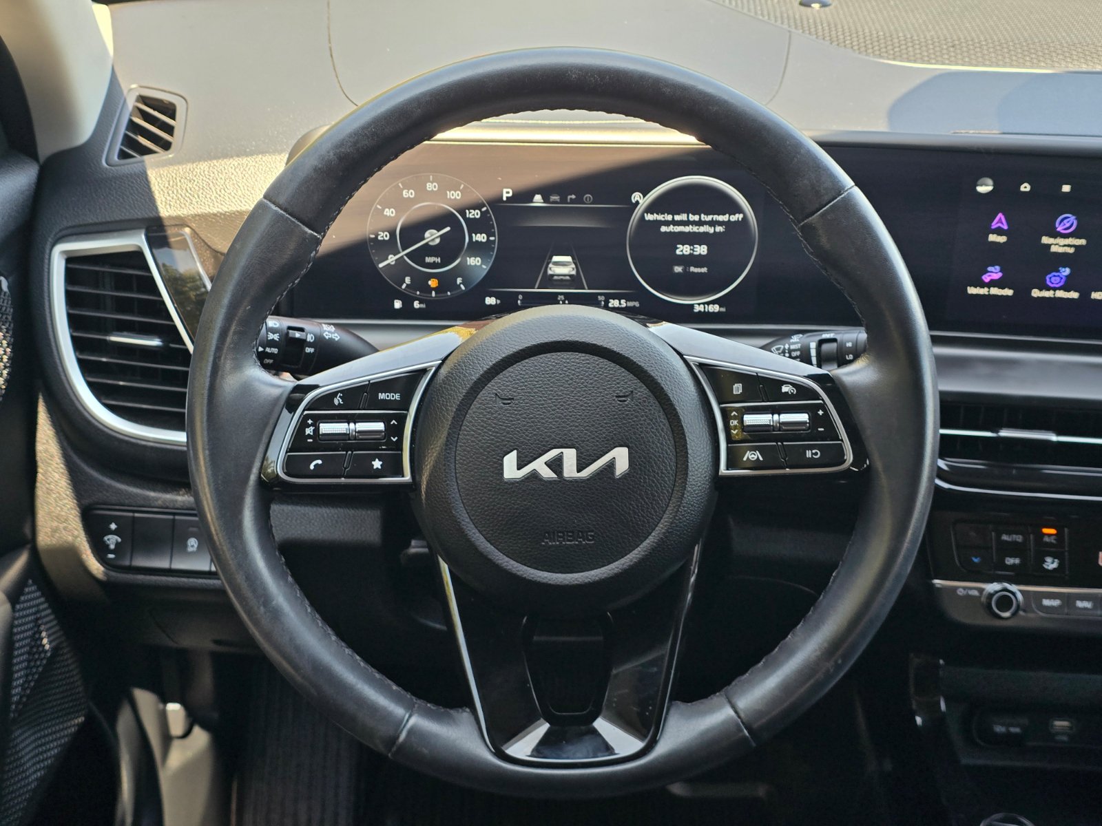Used 2024 Kia Seltos S FWD image 14