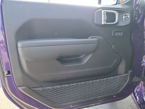 New 2026 Jeep Gladiator Sport AWD/4WD image 12