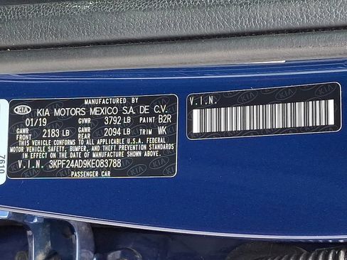 Used 2019 Kia Forte LXS FWD image 26