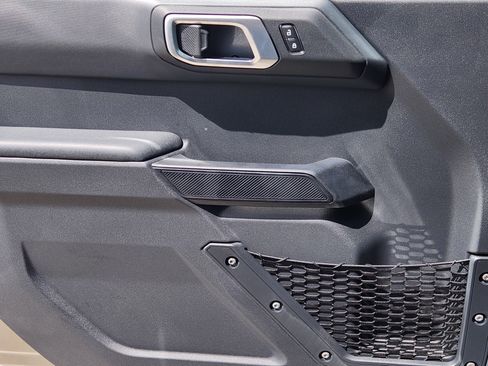New 2026 Ford Bronco 4-Door w/ Sasquatch Package AWD/4WD image 17