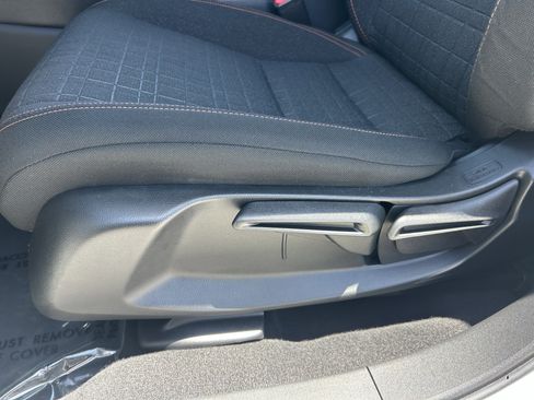 Certified 2024 Honda HR-V Sport image 15