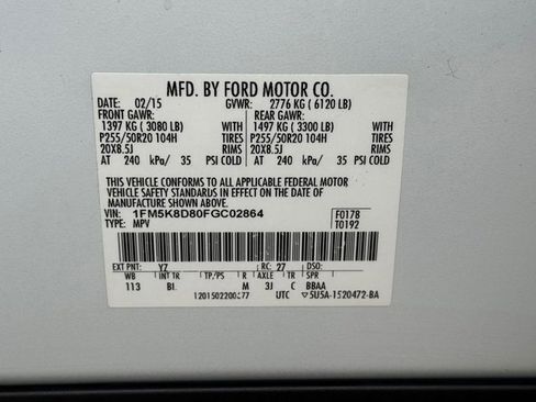 Used 2015 Ford Explorer XLT w/ Equipment Group 202B image 30