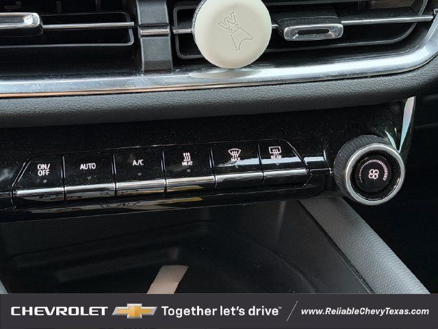 Used 2024 Chevrolet Equinox EV LT w/ Active Safety Package 3 FWD image 19