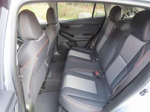 Used 2023 Subaru Crosstrek 2.0i Premium image 21