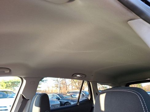 Used 2022 GMC Terrain SLE w/ Driver Convenience Package image 21