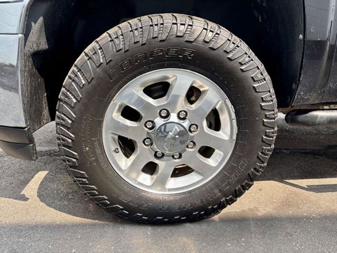 Used 2014 Chevrolet Silverado 2500 LTZ w/ LTZ Plus Package AWD/4WD image 32