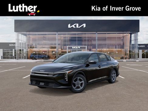 New 2025 Kia K4 LXS image 1