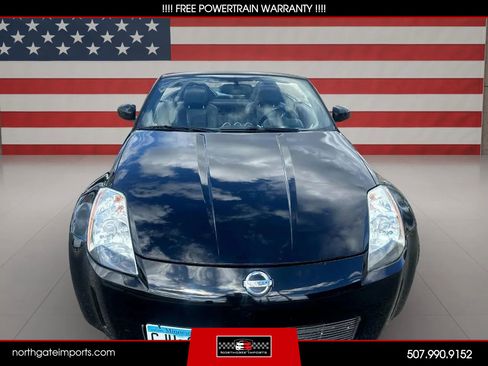 Used 2004 Nissan 350Z Touring image 4