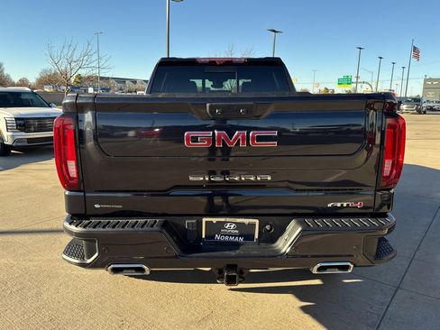 Used 2023 GMC Sierra 1500 AT4 w/ Technology Package image 5