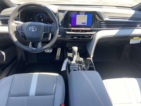 New 2026 Toyota Camry SE FWD image 10
