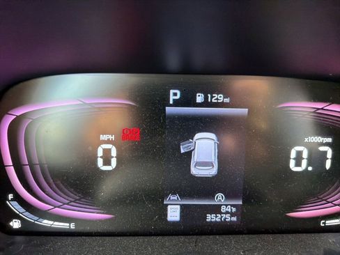 Used 2023 Kia Soul LX w/ LX Technology Package FWD image 6