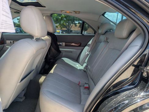 Used 2005 Lincoln LS image 10