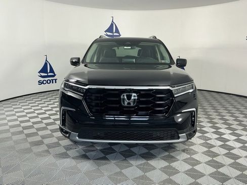 Used 2024 Honda Pilot Elite image 2