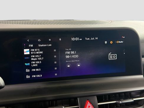 Used 2024 Kia Seltos S FWD image 16
