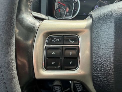 Used 2016 RAM 2500 Laramie w/ Convenience Group image 20