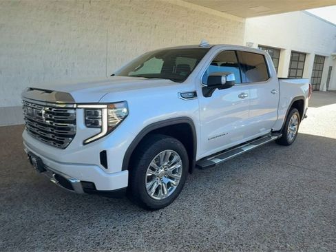 Certified 2023 GMC Sierra 1500 Denali image 4