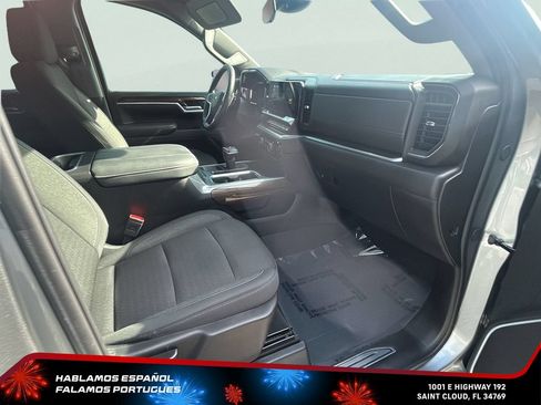 Certified 2025 Chevrolet Silverado 1500 RST AWD/4WD image 31