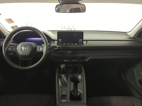 Certified 2023 Honda Accord LX image 10