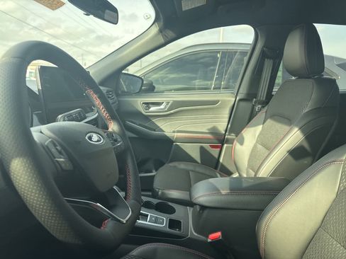 New 2026 Ford Escape ST-Line w/ Tech Pack #1 image 29