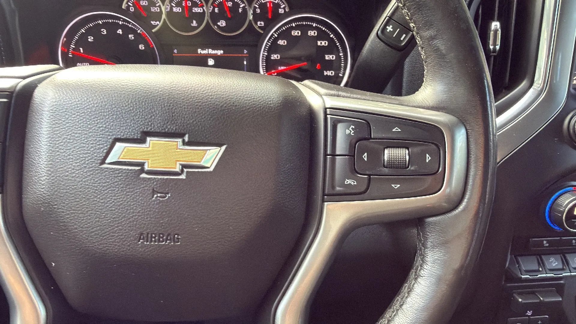 Used 2020 Chevrolet Silverado 1500 LT w/ All-Star Edition AWD/4WD image 33