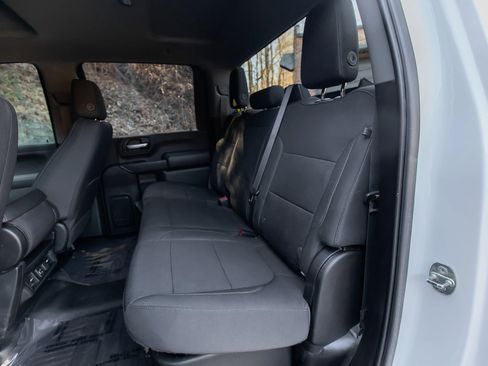 Used 2022 Chevrolet Silverado 2500 LT w/ Convenience Package image 26