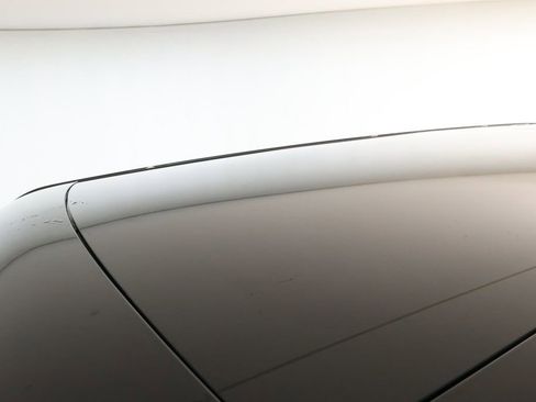 Used 2024 Rivian R1S Adventure image 8