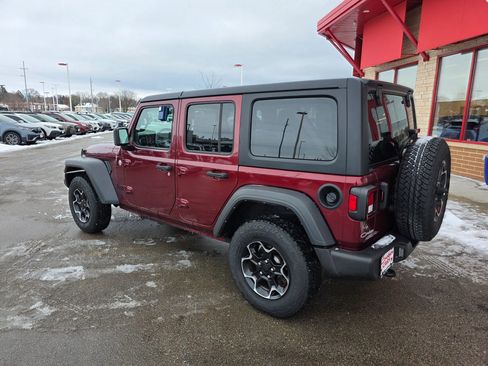 Used 2021 Jeep Wrangler Unlimited Sport image 5