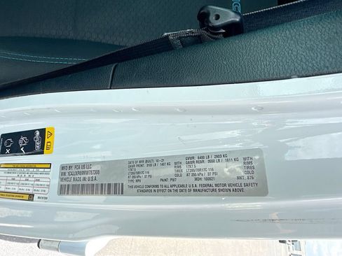 Used 2021 Jeep Wrangler Unlimited Rubicon 4xe w/ Safety Group AWD/4WD image 22